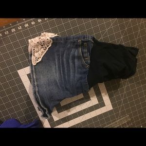 Jean Shorts with lace